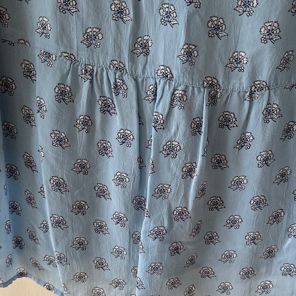 J, Jill Light Blue Embroidered V-Neck Women’s 3/4 Sleeve Top - Picture 6 of 9